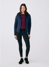 Load image into Gallery viewer, Manteau pour femme - The base
